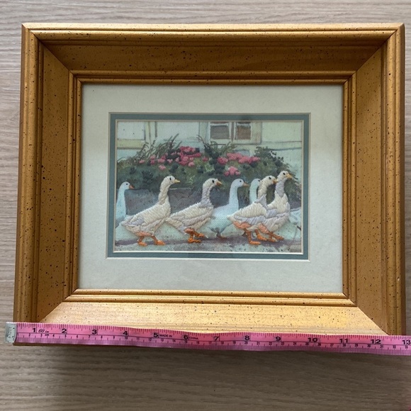 knitted geese picture frame 🖼️ 🪿 - Picture 3 of 6